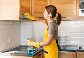 Kitchen Cleaning